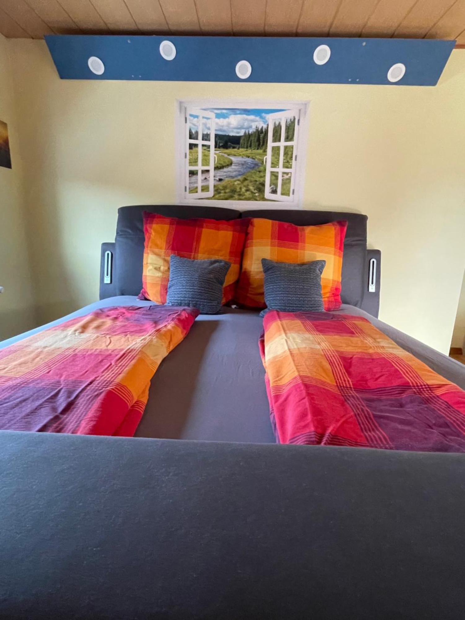 Roomfortwo Natural Homestay